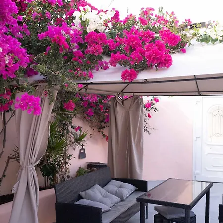 Ferienhaus Dream Home- Santorini Cave House *